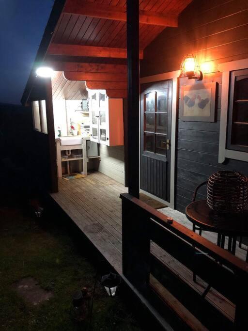 Апартаменти Unique Tiny House Near 3 Peaks - The Zedshed Bentham Екстер'єр фото